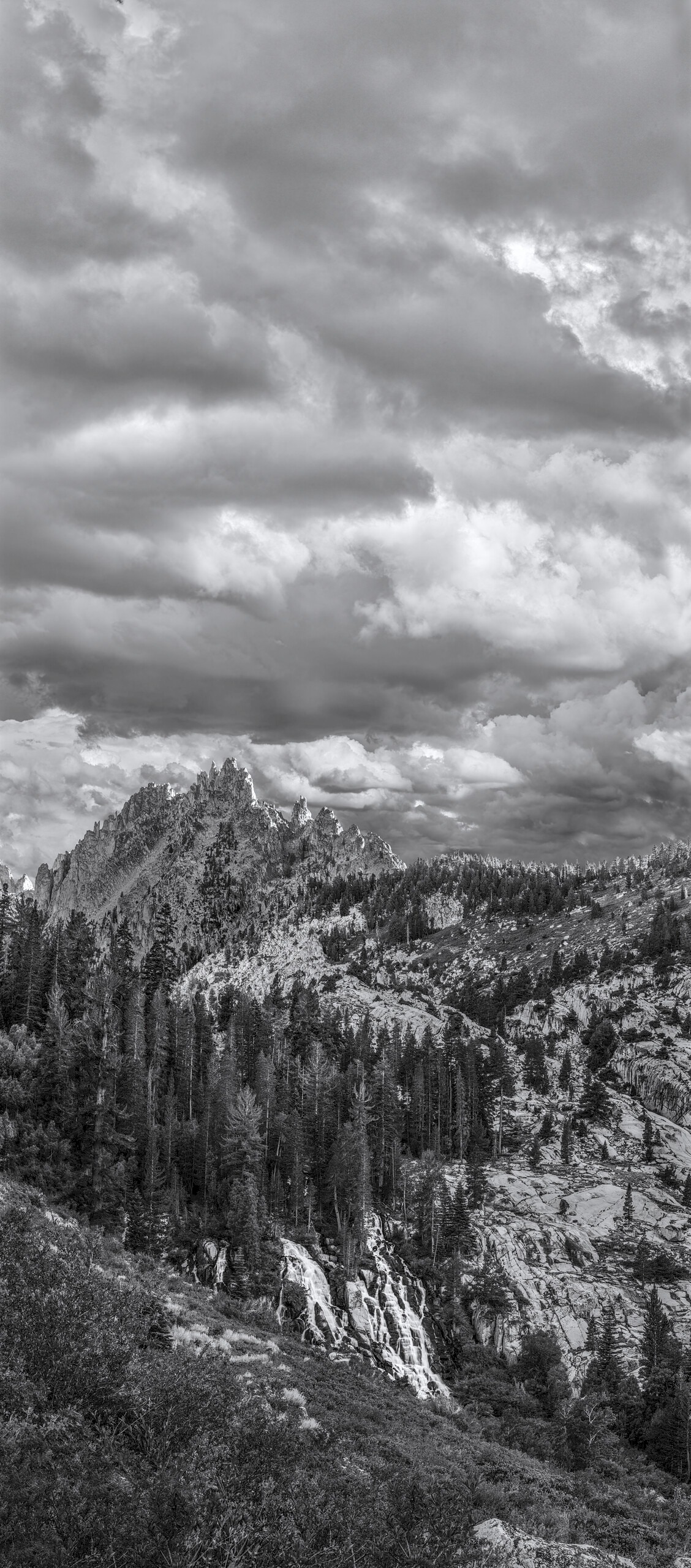 Sawtooth Mountain Dusk - Above Twin Lakes