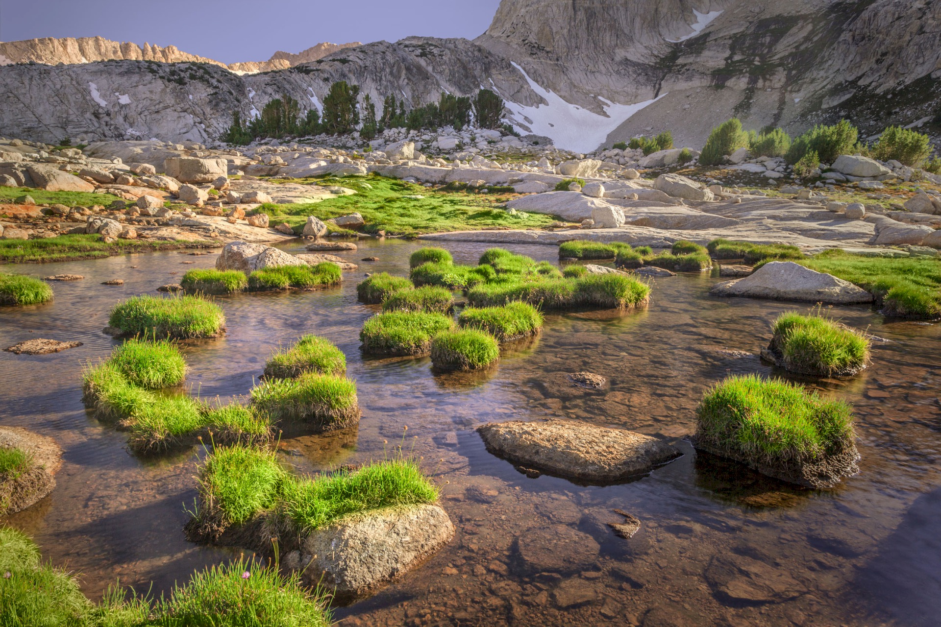 Cascade Lake - 20 Lakes Basin - Hoover Wilderness