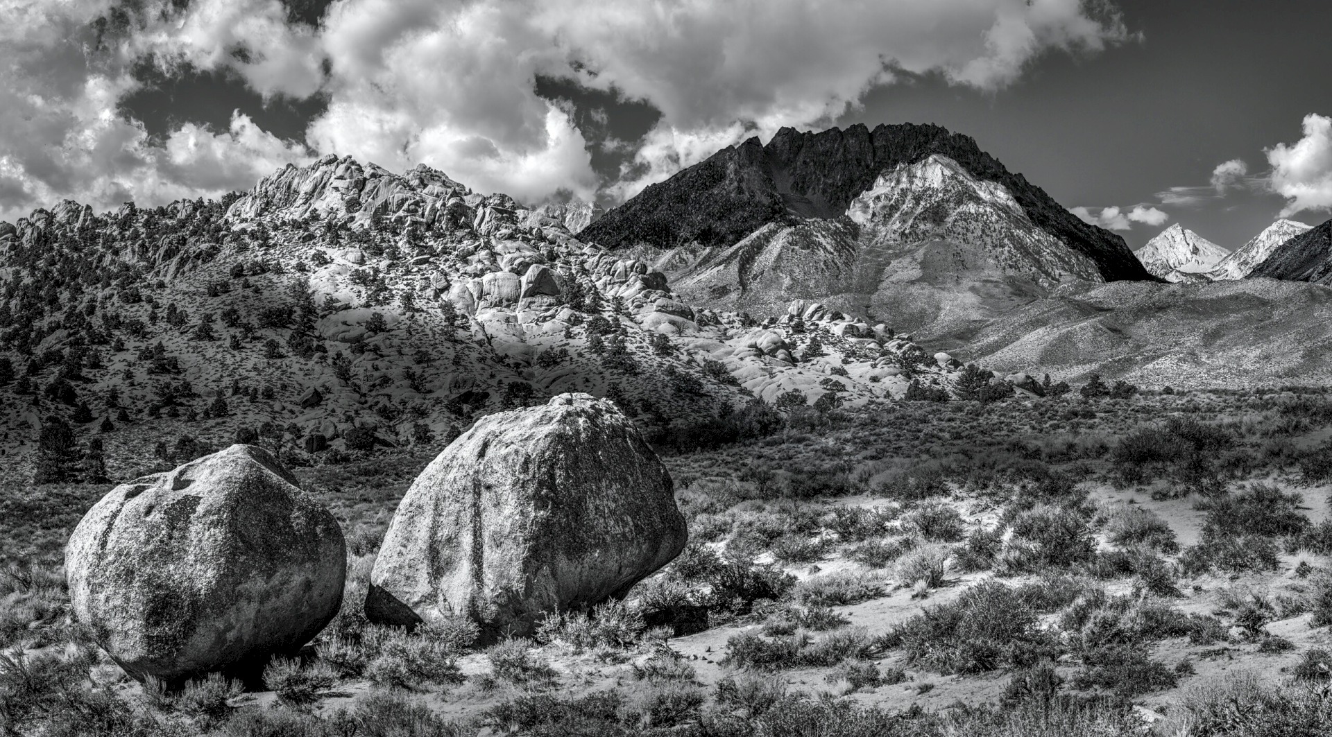 Buttermilk Boulders - Buttermilk Dr - BLM