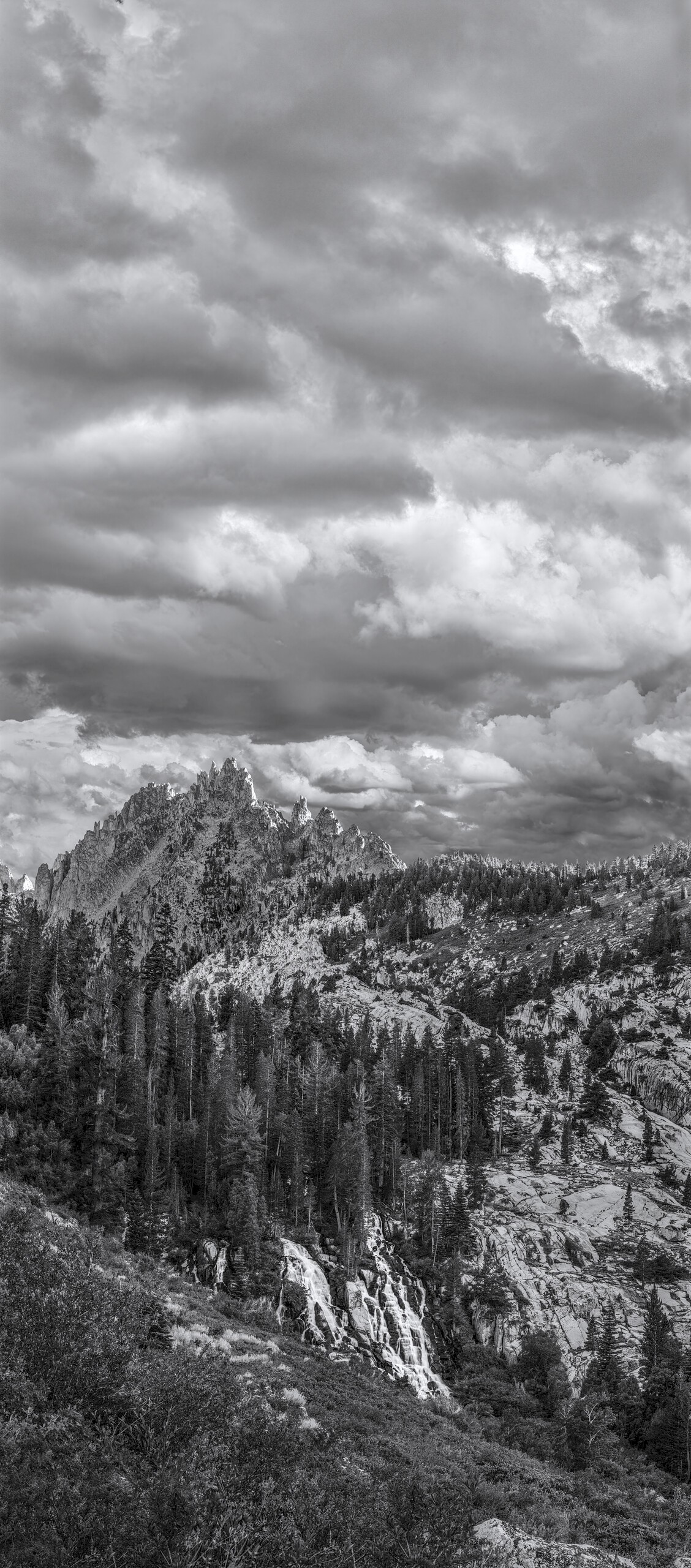 Sawtooth Mountain Dusk - Above Twin Lakes